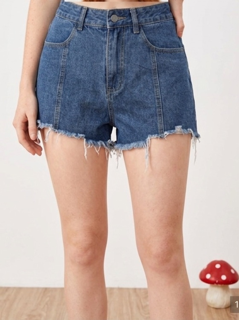 ROMWE Dark Blue Raw Hem High-Rise Denim Shorts